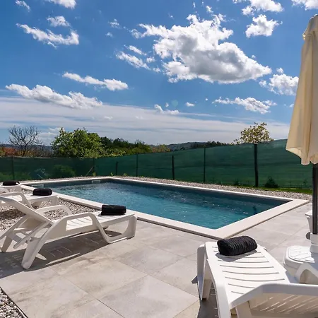 Дом отдыха Butoniga Nature *